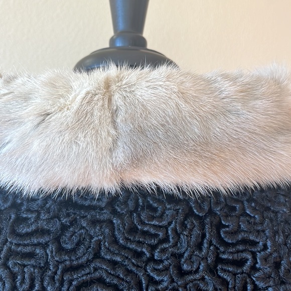 Astrakin Vintage Persian Lamb Swing Coat. PreLoved - Picture 5 of 8